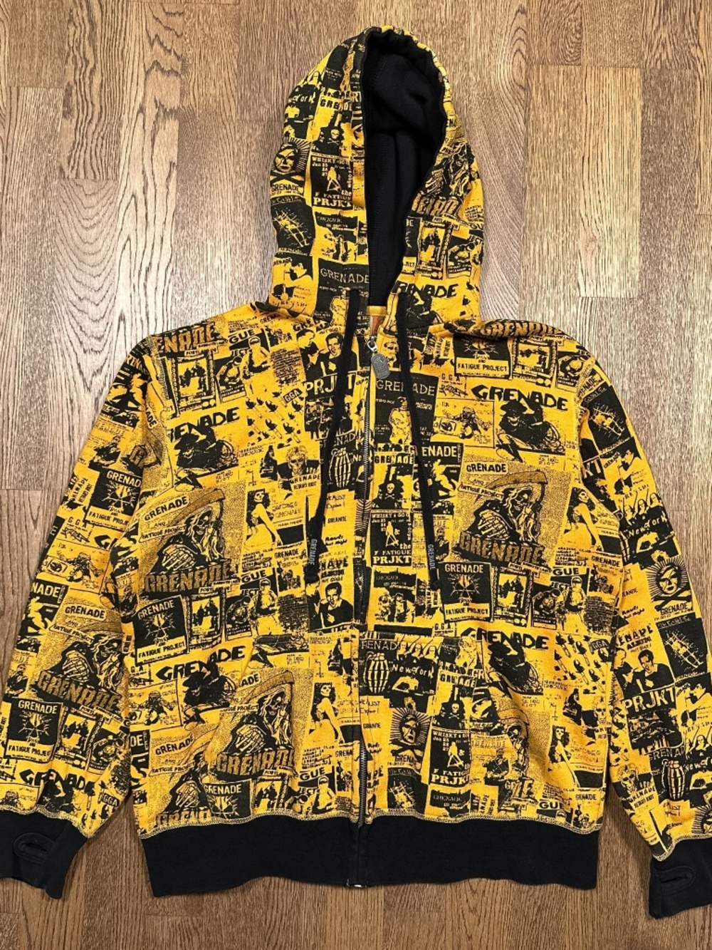 Vintage Y2K Grenade Clothing All Over Print Full Zip Hoodie Mens Medium